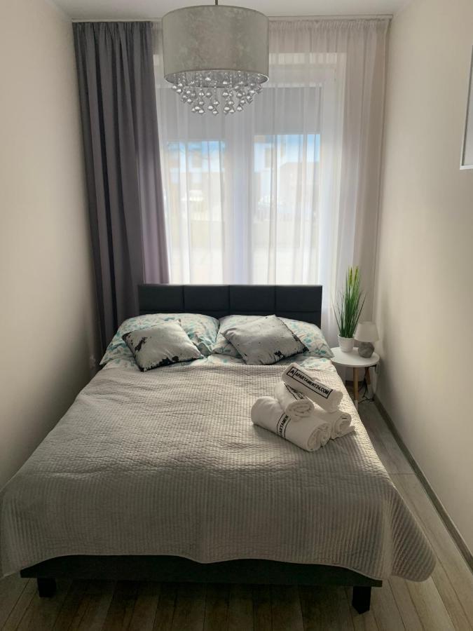 Apartament Walczaka 11 Miejsce Parkingowe กอร์ซุฟเวียลคอปอลสกี ภายนอก รูปภาพ